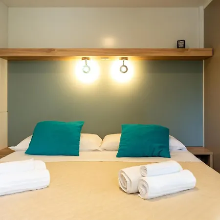 Otel Hotiday Porto 4*