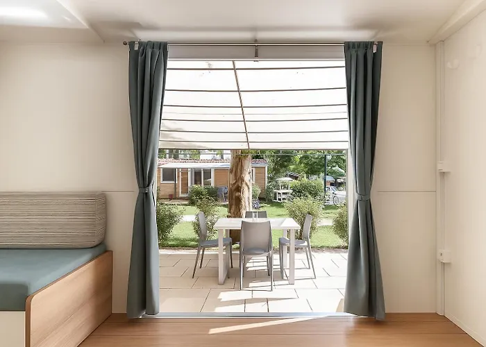 Hotell Hotiday Porto