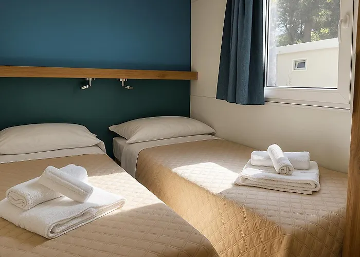 Hotiday Porto Hotell 4*